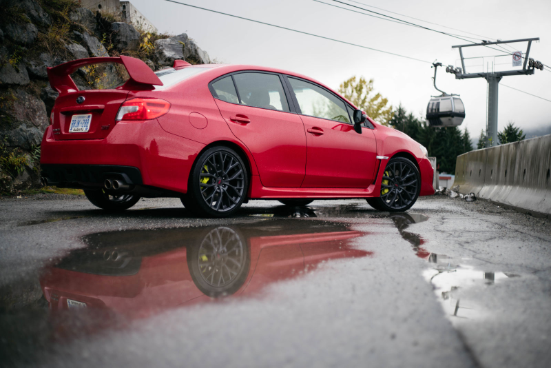 Illustration for article titled Subaru Impreza WRX and STI VS. Mitsubishi Lancer Evolution: Who Ya Got?